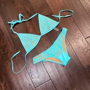 BEACH BUNNY Swim suit 💦